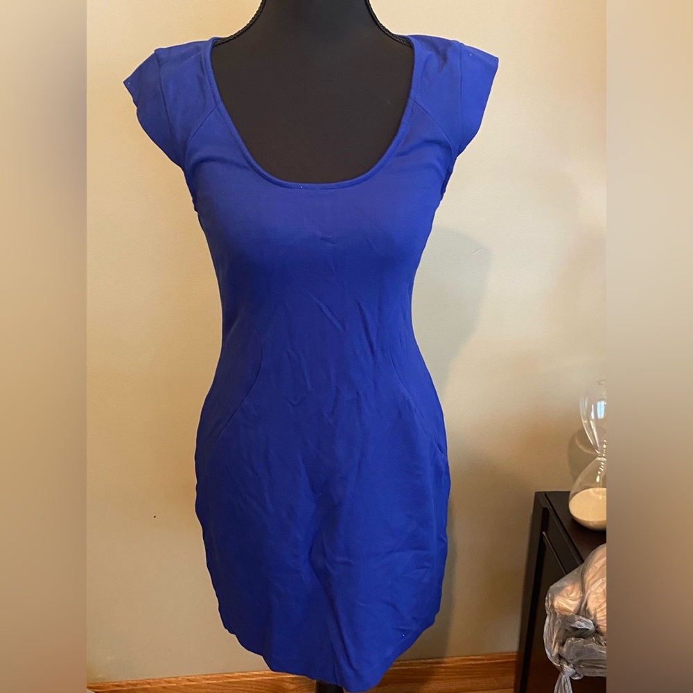 Beautiful blue bodycon dress with back zipper from Express